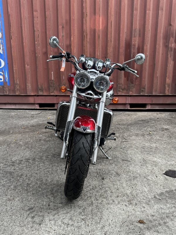 2006 Triumph ROCKET III Red
