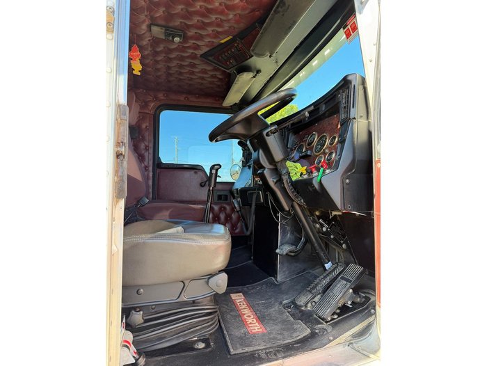 2006 Kenworth T404 Sar