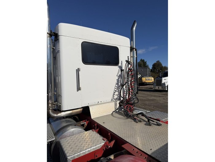 2006 Kenworth T404 Sar