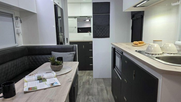 2026 Essential Caravans Ranger 186R 18'6