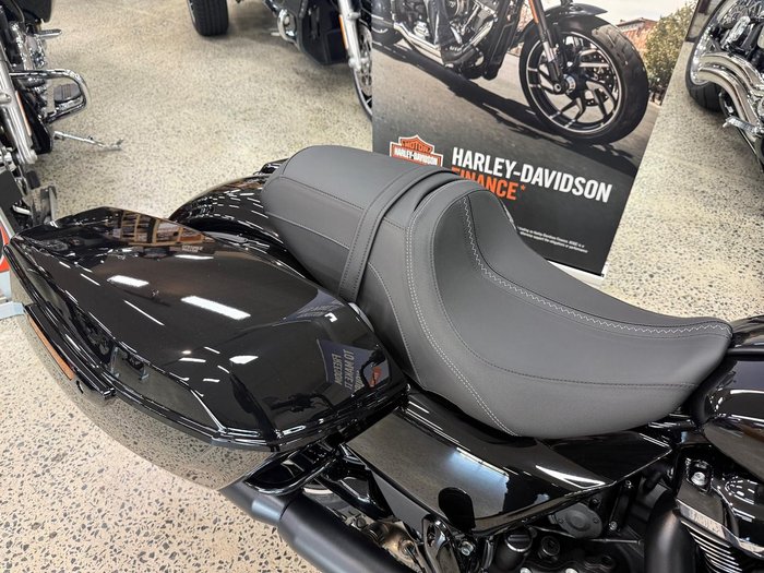 2026 Harley-Davidson Road Glide 117 (FLTRX)