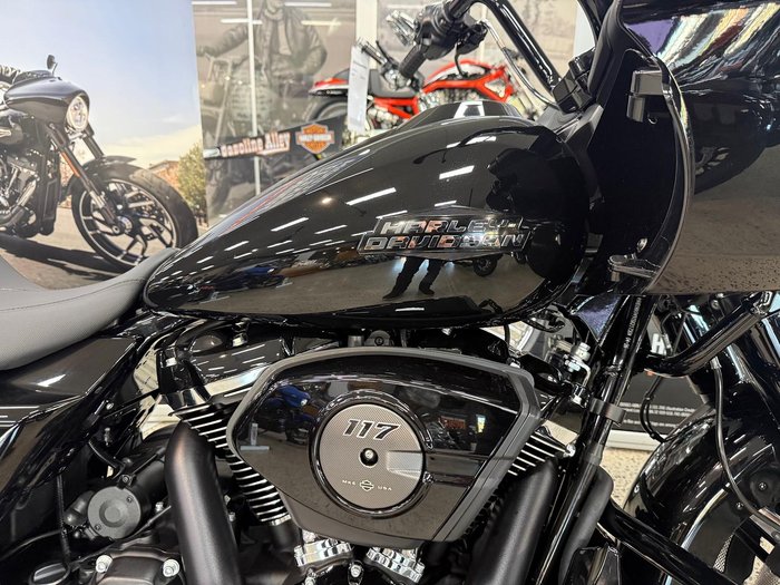2026 Harley-Davidson Road Glide 117 (FLTRX)