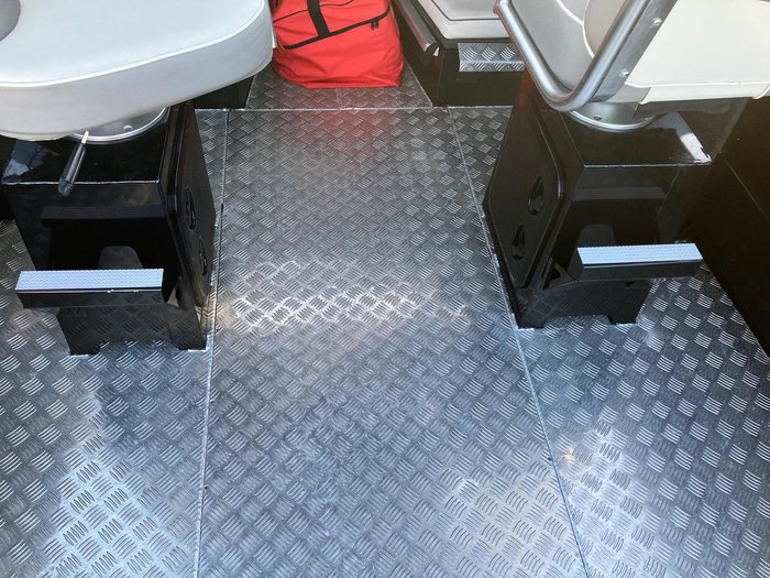 2022 Yellowfin 6200 Cabin