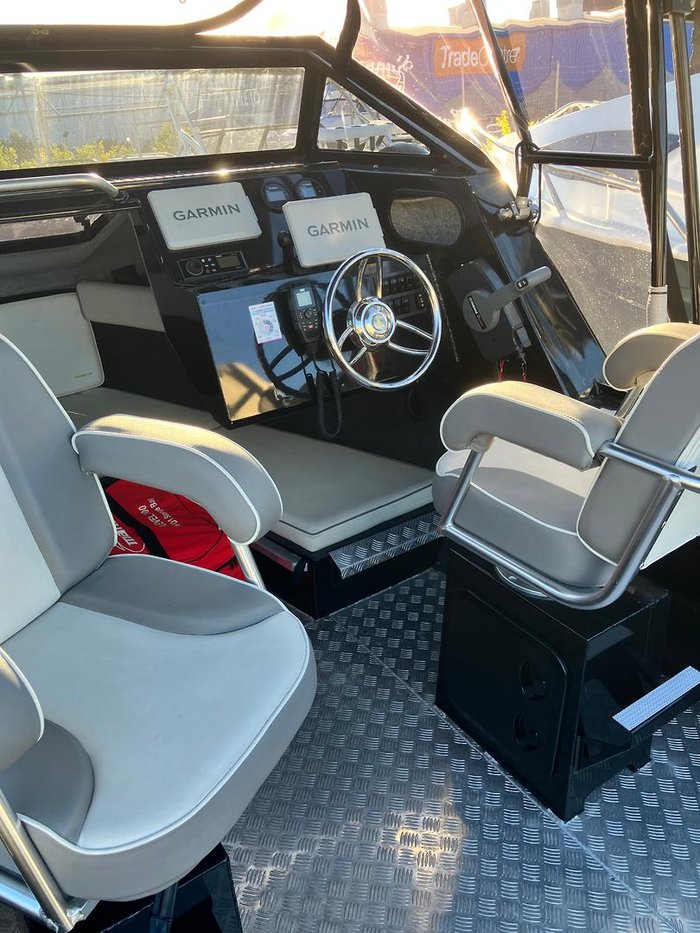 2022 Yellowfin 6200 Cabin