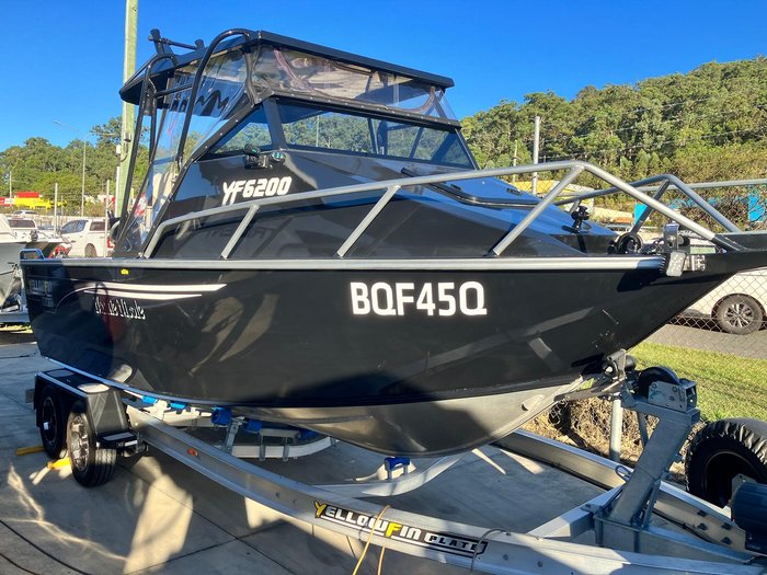 2022 Yellowfin 6200 Cabin