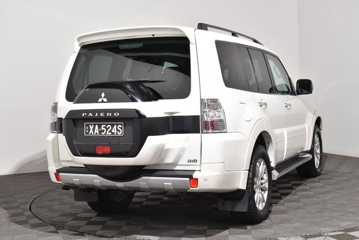 2020 Mitsubishi Pajero GLS