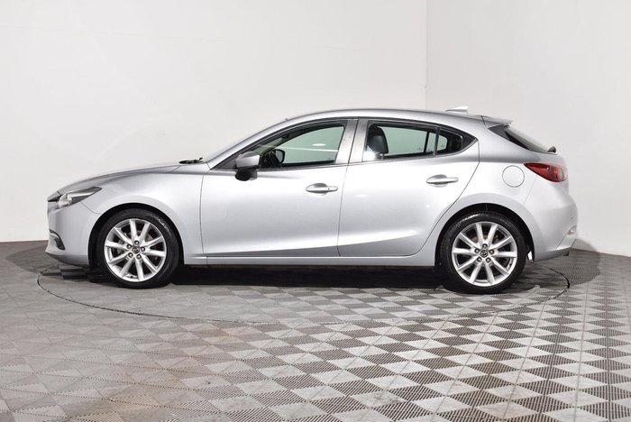 2018 Mazda 3 SP25 GT