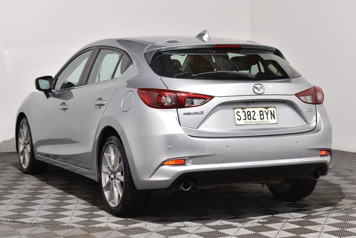 2018 Mazda 3 SP25 GT