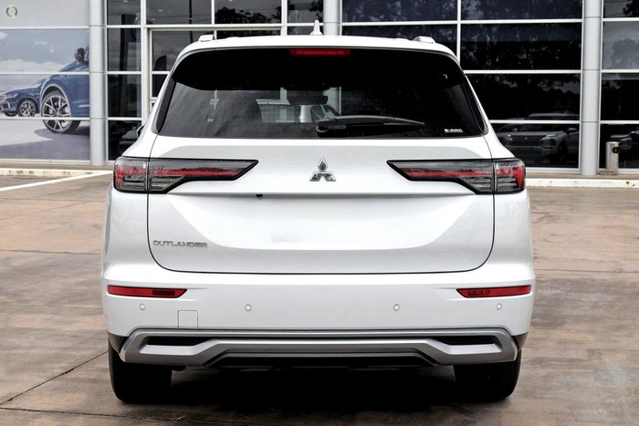 2025 Mitsubishi Outlander