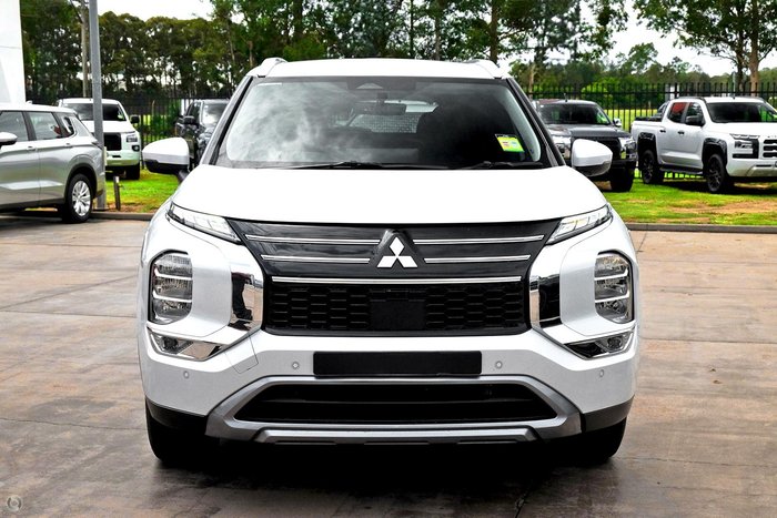 2025 Mitsubishi Outlander