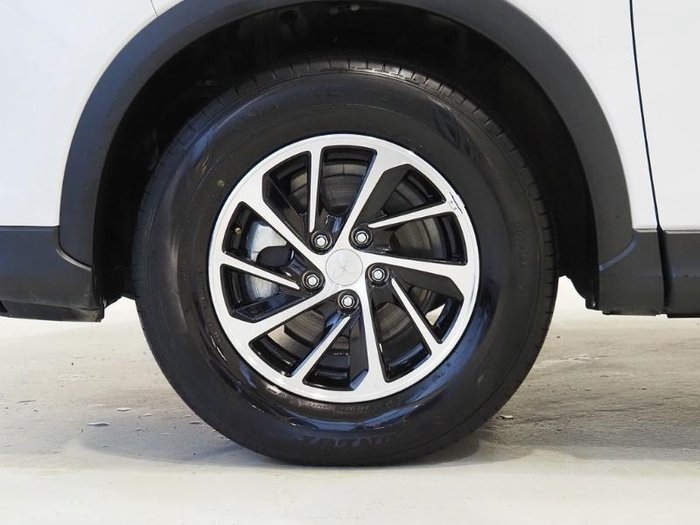 2025 Mitsubishi Eclipse Cross ES