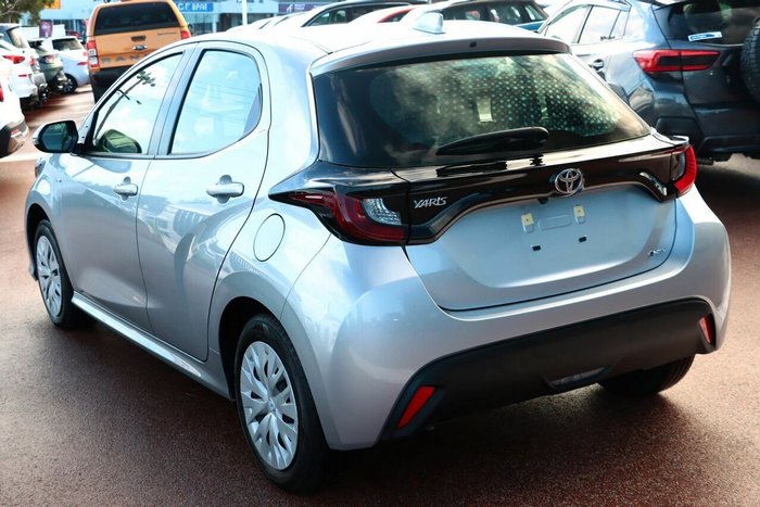 2025 Toyota Yaris Ascent Sport Hybrid