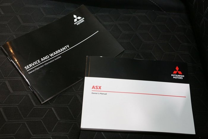 2023 Mitsubishi ASX ES