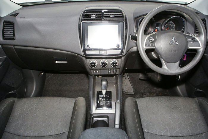 2023 Mitsubishi ASX ES