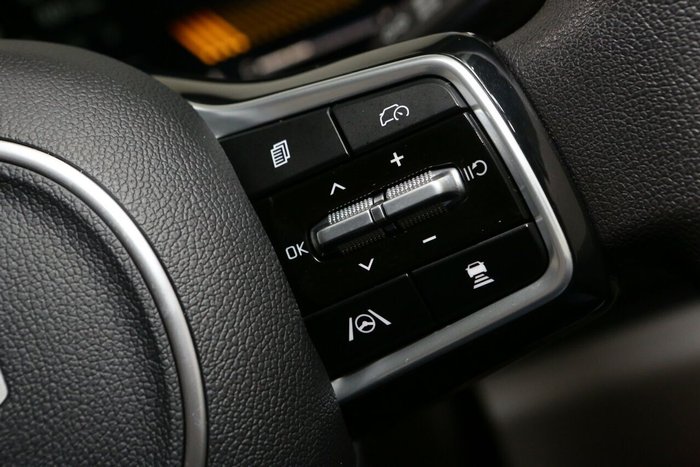 2025 Kia Carnival S
