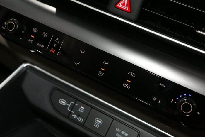 2025 Kia Carnival S