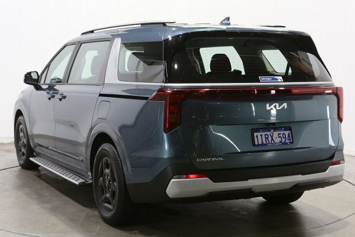 2025 Kia Carnival S