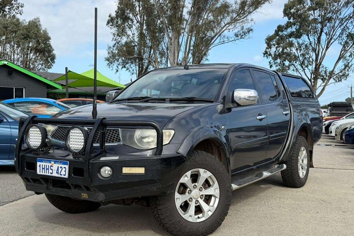 2013 Mitsubishi Triton