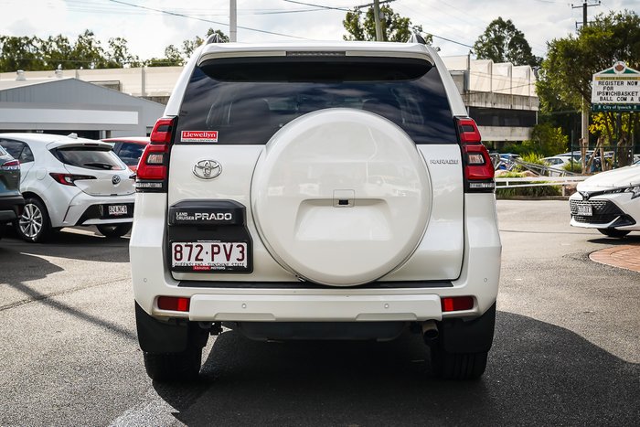2022 Toyota PRADO Kakadu