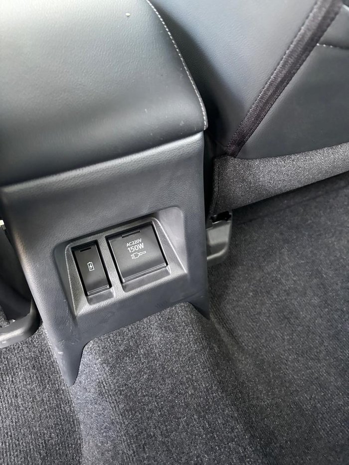 2024 Mitsubishi Pajero Sport GLS