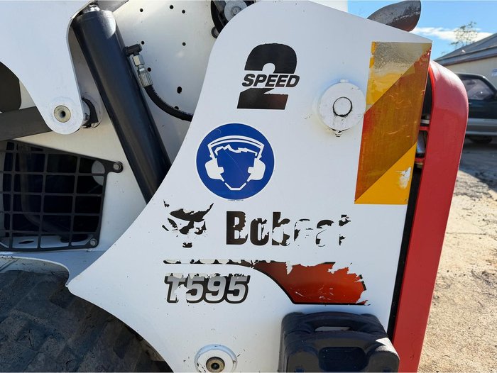2019 Bobcat T595