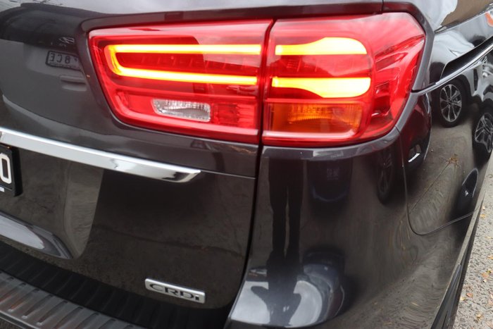 2019 Kia Carnival Platinum