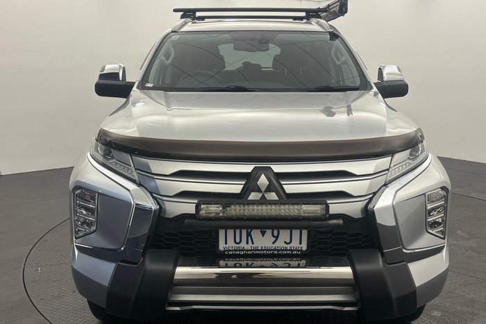 2021 Mitsubishi Pajero Sport GLS