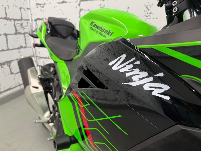 2024 Kawasaki Ninja 400 (EX400G) Ninja Green