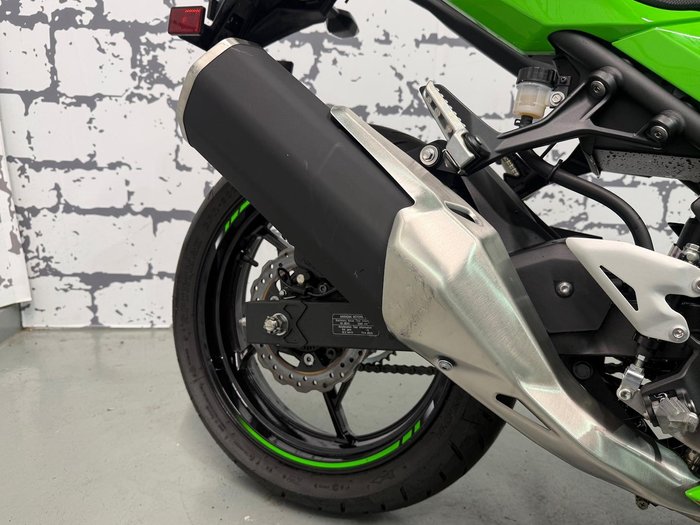 2024 Kawasaki Ninja 400 (EX400G) Ninja Green