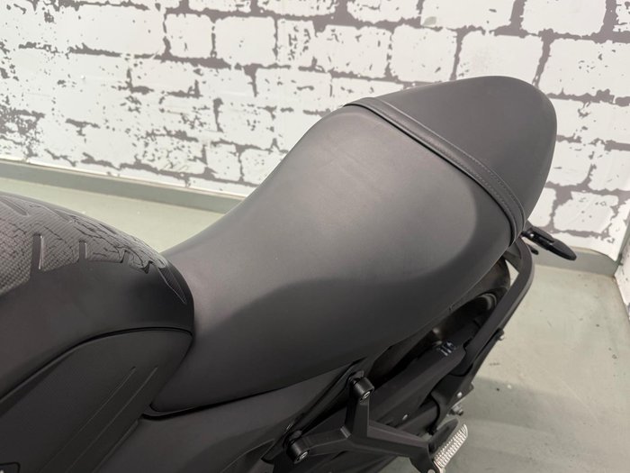 2024 Triumph Trident 660 Trident Black