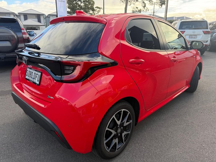 2025 Toyota Yaris SX Hybrid