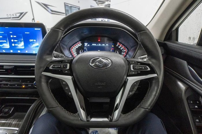 2023 LDV D90 Executive