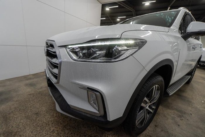 2023 LDV D90 Executive