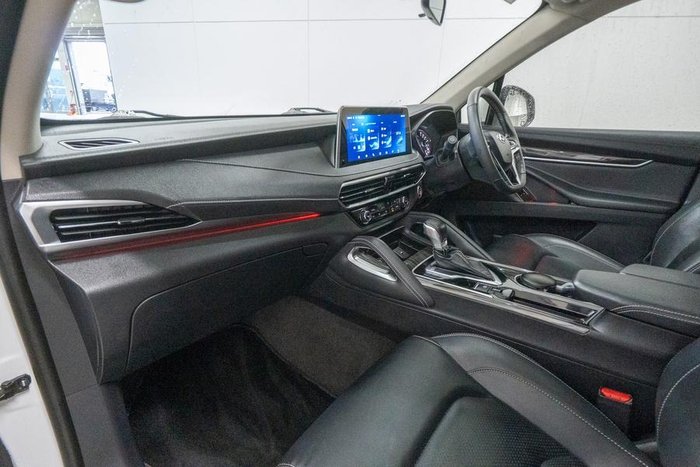 2023 LDV D90 Executive
