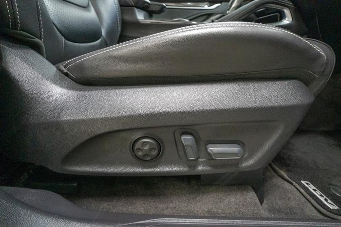 2023 LDV D90 Executive