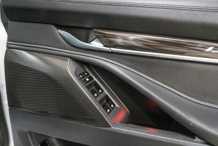 2023 LDV D90 Executive