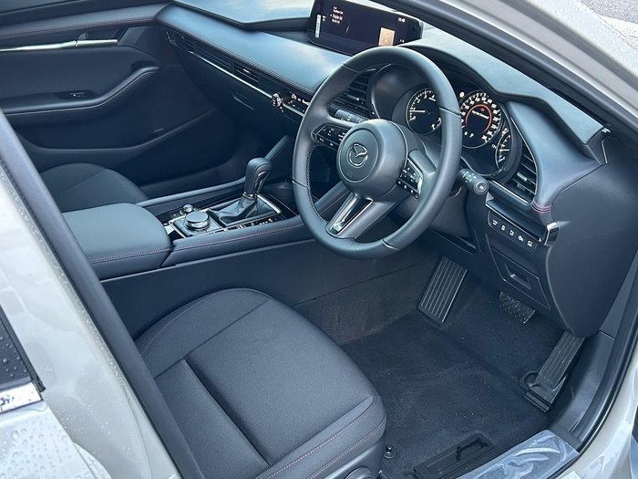 2025 Mazda CX-80 G40e Pure