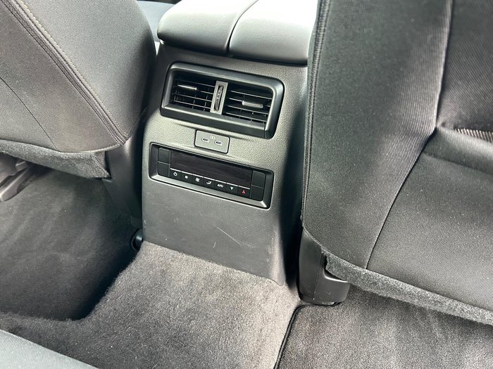 2025 Mazda CX-80 G40e Pure