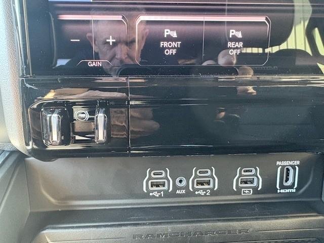 2025 RAM 1500 Laramie Sport Hurricane SO RamBox