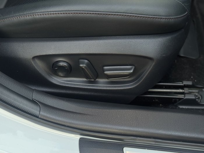 2019 Toyota Camry SL