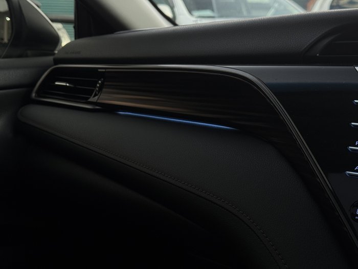 2019 Toyota Camry SL
