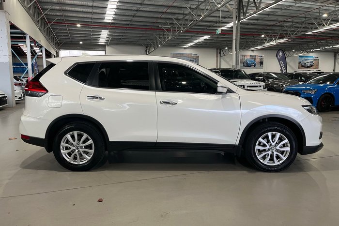 2018 Nissan X-TRAIL ST