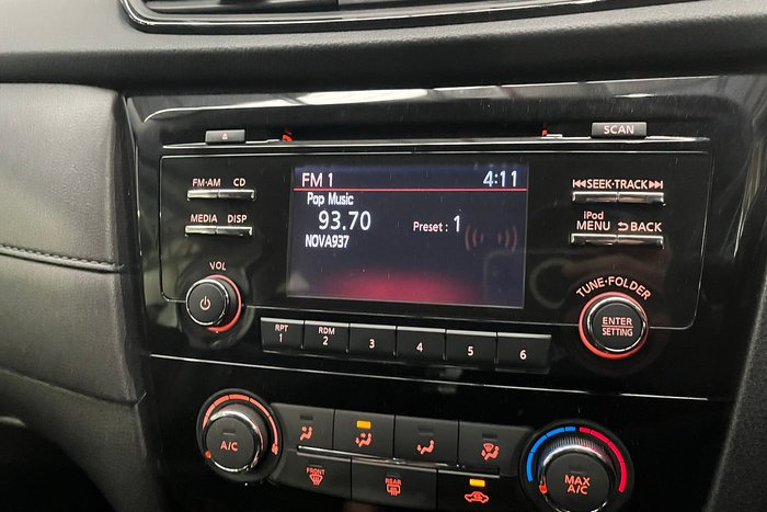 2018 Nissan X-TRAIL ST