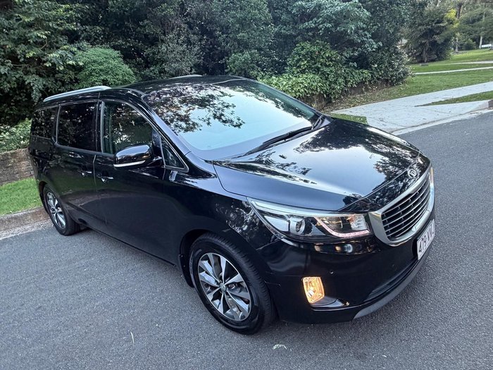 2015 Kia Carnival SLi
