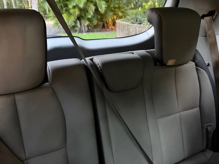 2015 Kia Carnival SLi