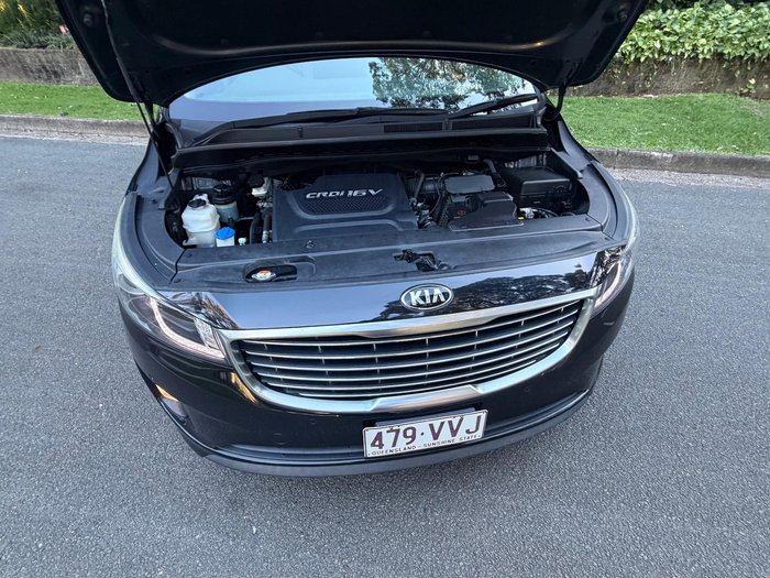 2015 Kia Carnival SLi