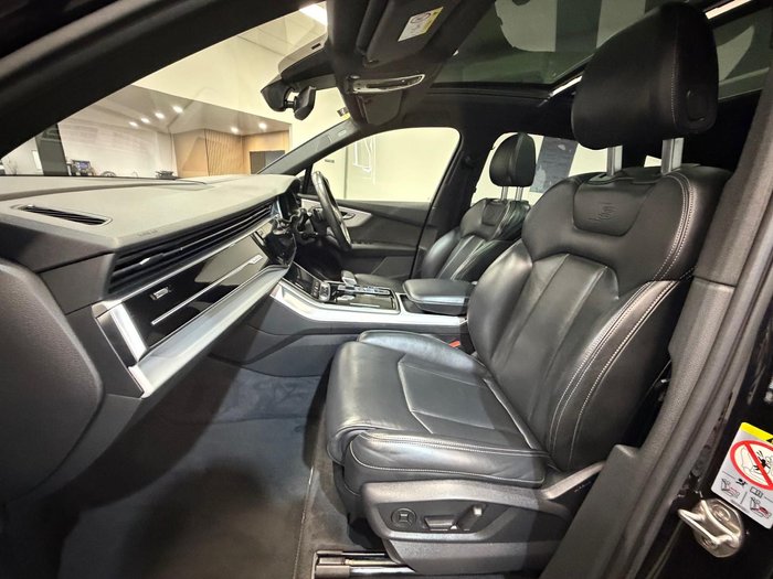 2021 Audi Q7 50 TDI S line