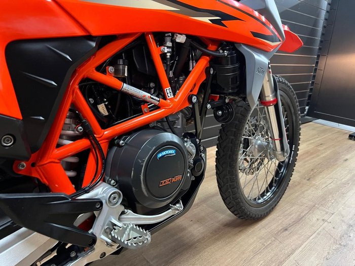 2023 KTM 690 ENDURO R Orange