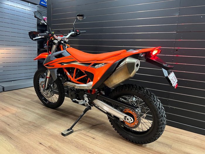 2023 KTM 690 ENDURO R Orange