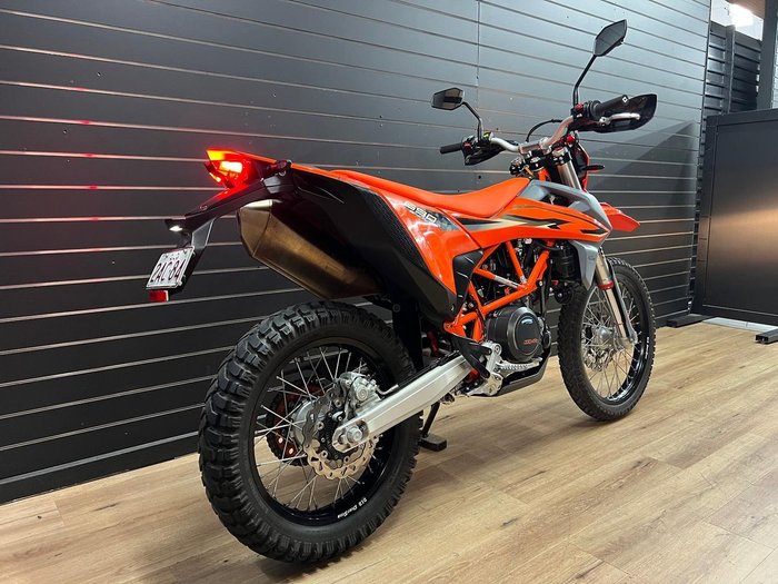 2023 KTM 690 ENDURO R Orange